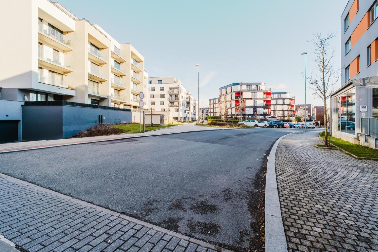 Lejlighed Blueground Zizkov Furnished Park Prg-42 Prag